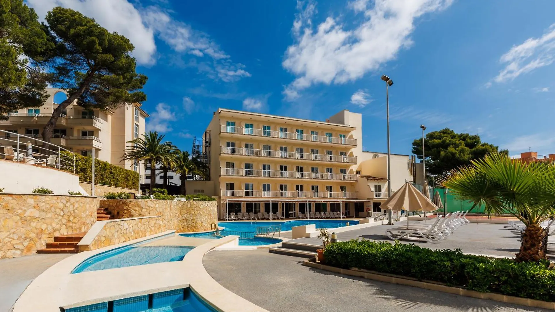 Hotel O7 Club Cala Ratajda à Cala Ratjada  Cala Ratjada (Mallorca)
