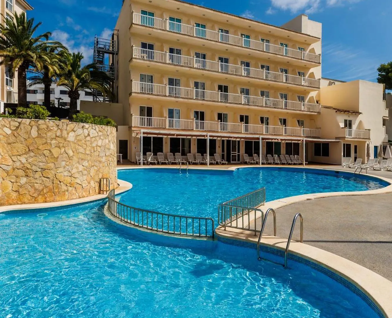 O7 Club Cala Ratajda Hotel Cala Ratjada  3*, Cala Ratjada (Mallorca) Spain